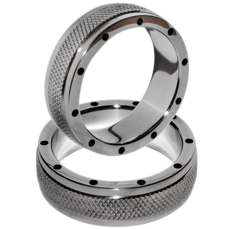 METAL HARD - ANILLO METAL PARA PENE Y TESTÍCULOS 45 MM - Imagen 2